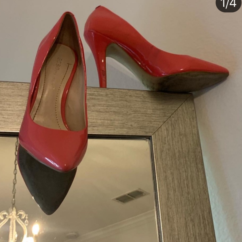 Bang pink patent pumps